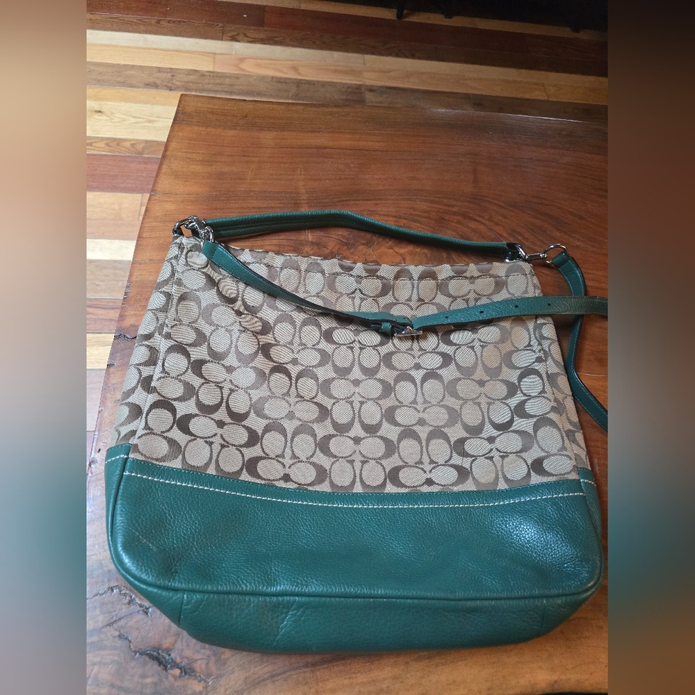 COACH F23279 Park Signature Hobo Khaki Canvas Green Leather Trim Convertible - Picture 6 of 12
